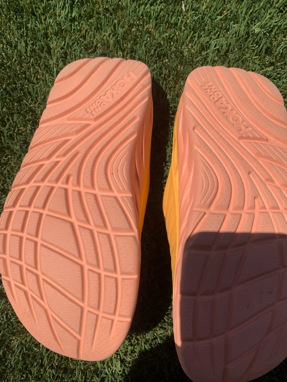 Hoka Ora recovery slides